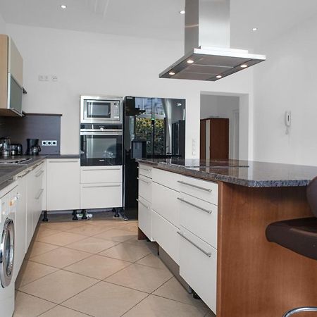 Superb 7Br Shared Apartment- Near Hauptbahnhof Wien Exterior foto