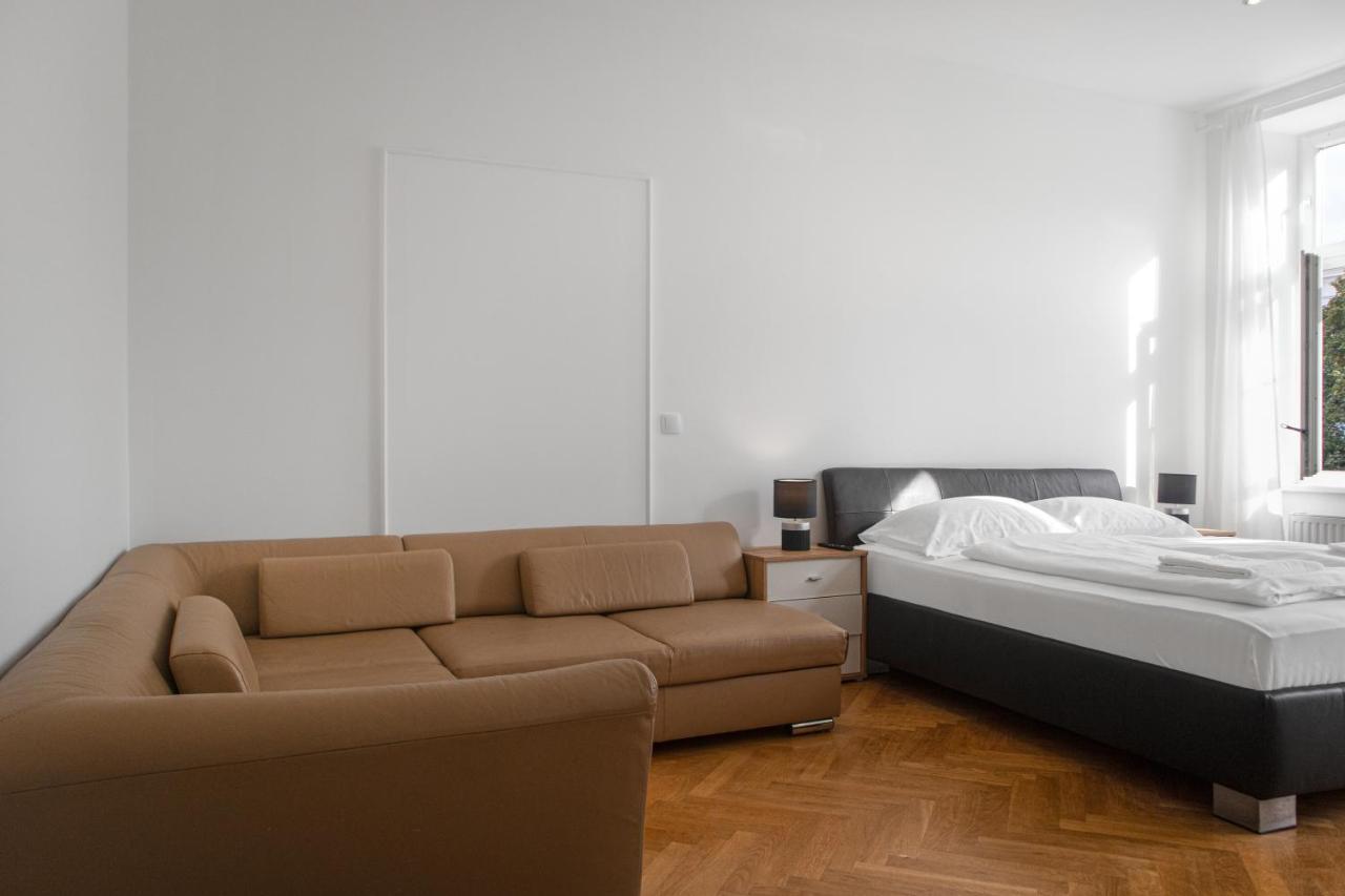 Superb 7Br Shared Apartment- Near Hauptbahnhof Wien Exterior foto