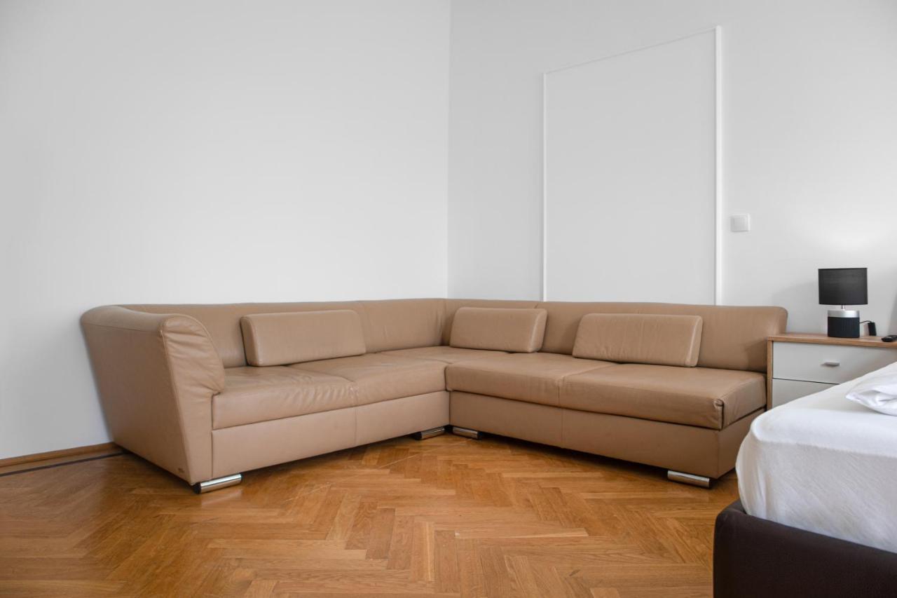Superb 7Br Shared Apartment- Near Hauptbahnhof Wien Exterior foto
