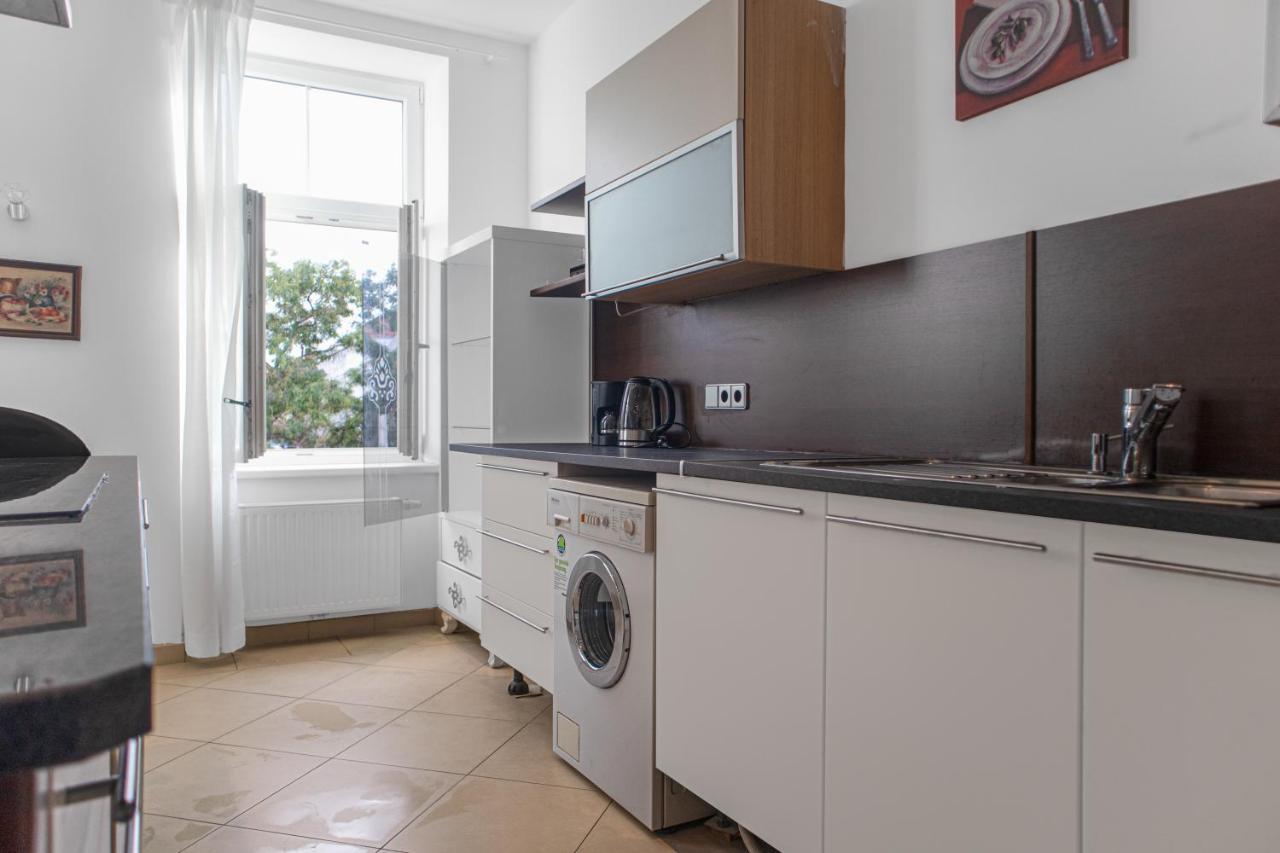 Superb 7Br Shared Apartment- Near Hauptbahnhof Wien Exterior foto